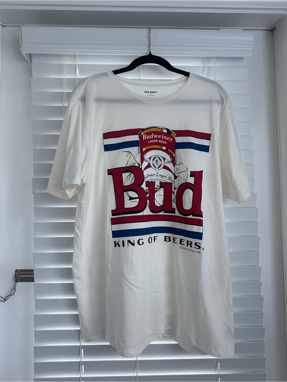 Old Navy Men’s White Budweiser Graphic Tee - Red Logo